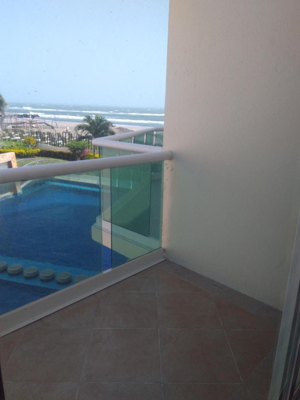 Artisan Playa Esmeralda Family Beach Hotel Playa Chachalacas Exterior foto